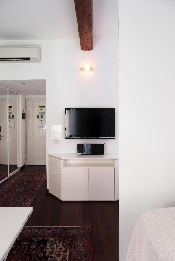 Comecasa Flowery Terraced Apartment Μιλάνο Εξωτερικό φωτογραφία